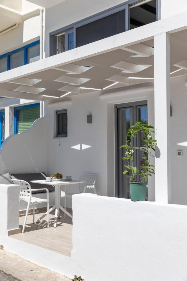 Marina'S Suites Naxos City Exterior photo